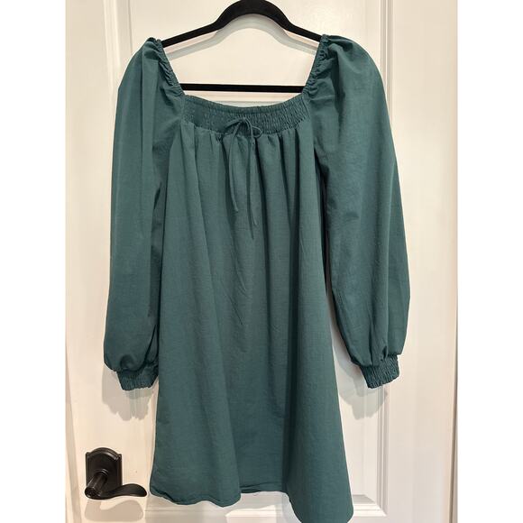 MSRP $49 NWT Aiblee Smocked On-Off shoulder Mini Dress Dress Size M - Picture 4 of 7